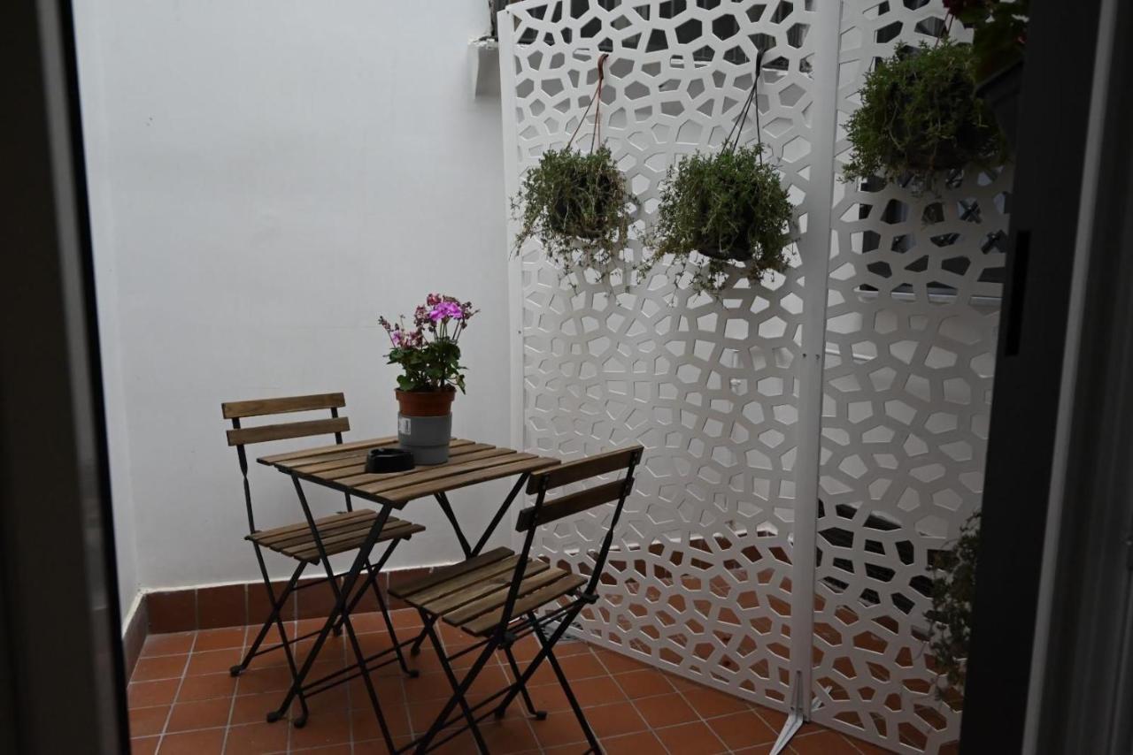 B&B Palazzina Avallone Napoli Exterior foto
